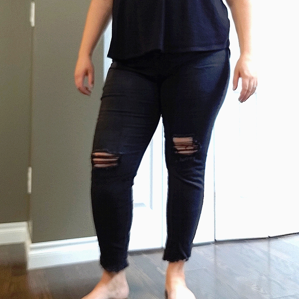 Black skinny jeans